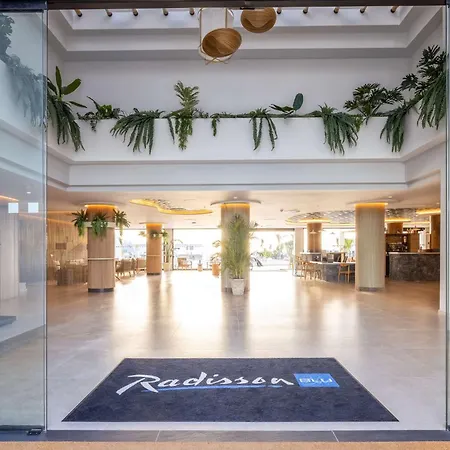 Radisson Blu Resort, Lanzarote Adults Only Hotel 4*