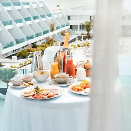 Radisson Blu Resort, Lanzarote Adults Only 4*