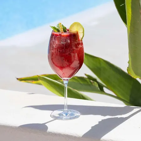 מלון Radisson Blu Resort, Lanzarote Adults Only קוסטה טגוויסה