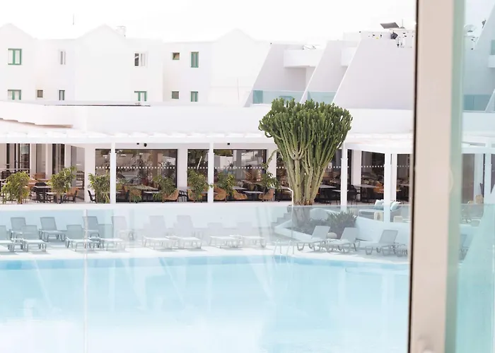 Radisson Blu Resort, Lanzarote Adults Only 4* Costa Teguise
