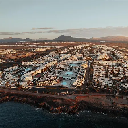 Radisson Blu Resort, Lanzarote Adults Only 4* Costa Teguise